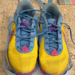 Nike basketball shoes Kids Yellow and Blue Athletic Shoes